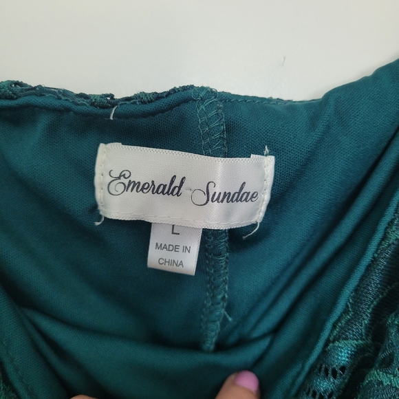 Emerald Sundae emerald green lace dress size large - Picture 5 of 8